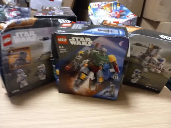 THREE ITEMS OF ASSORTED LEGO STAR WARS TO INCLUDE; 501ST CLONE TROOPERS BATTLE PACK AND BOBA FETT MECH