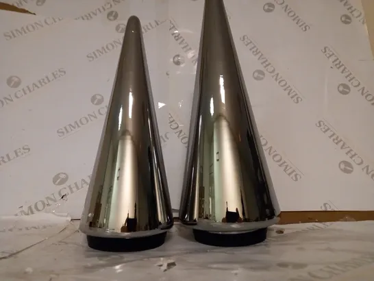 K BY KELLY HOPPEN SET OF 2 INDOOR OUTDOOR PRELIT GLASS DECOR - REFLECTIVE CONES