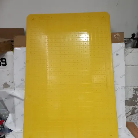 HEAVY DUTY YELLOW TRENCH COVER - COLLECTION ONLY 