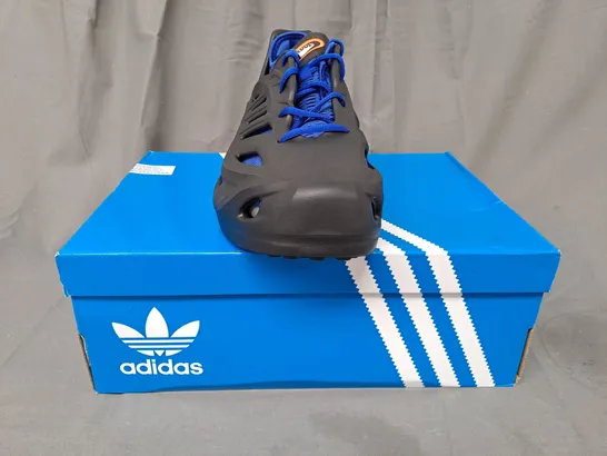 BOXED PAIR OF ADIDAS ADIFOM CLIMACOOL SHOES IN BLACK/BLUE UK SIZE 10