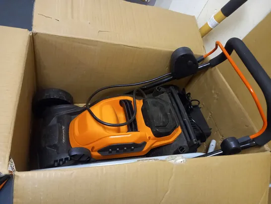 YARDFORCE 40V CORDLESS LAWNMOWER