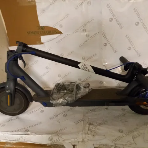 MI ELECTRIC SCOOTER 3 (COLLECTION ONLY)