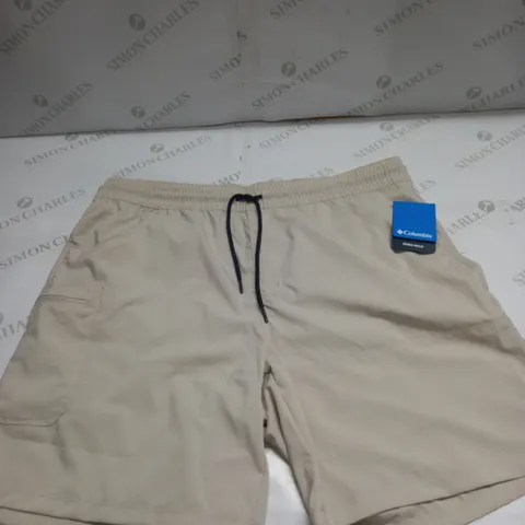 COLUMBIA CORAL RIDGE PULL ON SHORTS SIZE XL