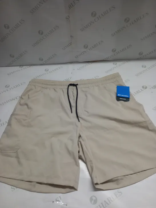 COLUMBIA CORAL RIDGE PULL ON SHORTS SIZE XL