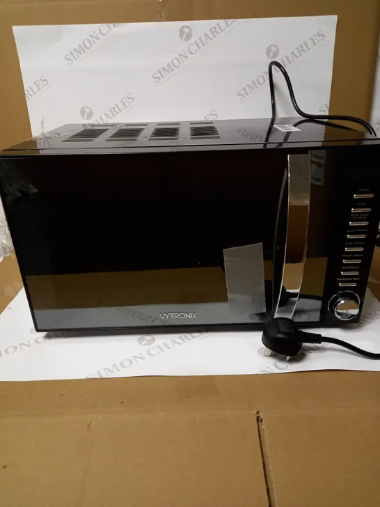 VYTRONIX 800W DIGITAL MICROWAVE OVEN