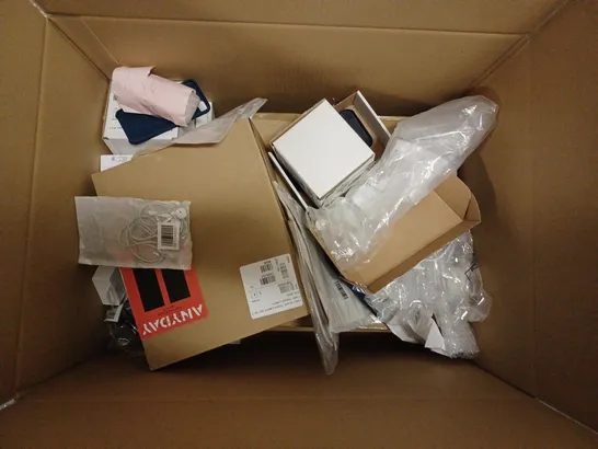 BOX OF APPROX 15 ITEMS INCLUDING TABLE LAMP, WIRED APPLE AIRPODS AND PHONE CASE