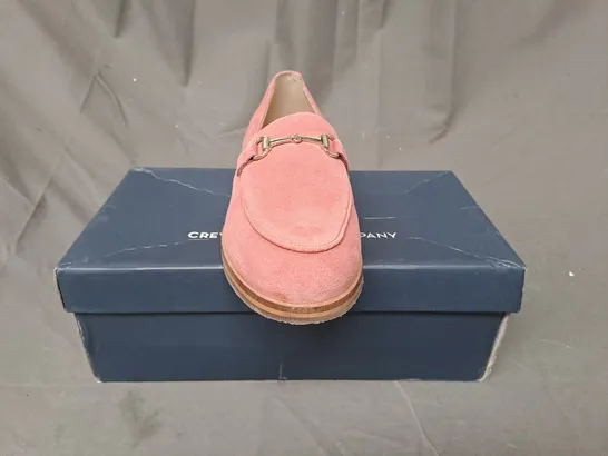 BOXED PAIR OF CREW CLOTHING COMPANY SNAFFLE LOAFERS IN PINK EU SIZE 40