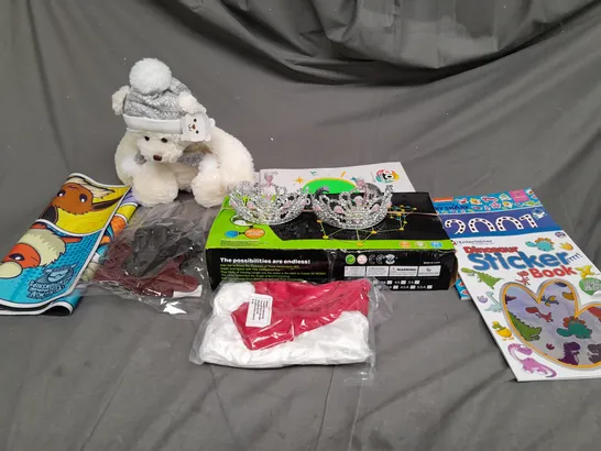 MEDIUM BOX OF ASSORTED TOYS AND GAMES TO INCLUDE TEDDIES, BUILD YOUR OWN DEN AND STICKER BOOKS