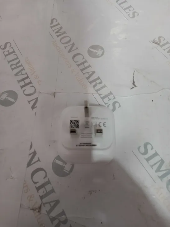 BOXED YALE CONNECT WIFI BRIDGE PLUG 