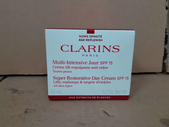 CLARINS SUPER RESTORATIVE DAY CREAM SPF 15 FOR ALL SKIN TYPES 50ML