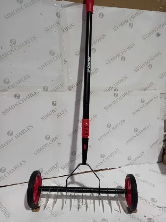 DARLAC LAWN SCARIFIER