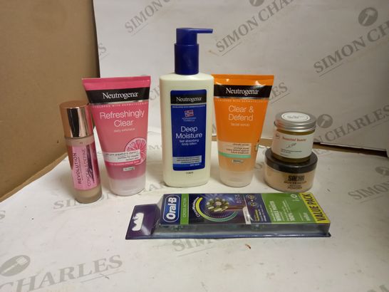 LOT OF APPROXIMATELY 20 ASSORTED HEALTH & BEAUTY ITEMS, TO INCLUDE NEUTROGENA, REVOLUTION, SACHA, ETC