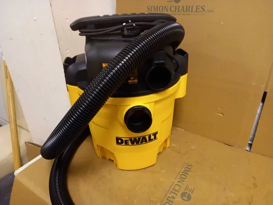 DEWALT DXV20P WET/DRY VAC BLACK & YELLOW 1050W