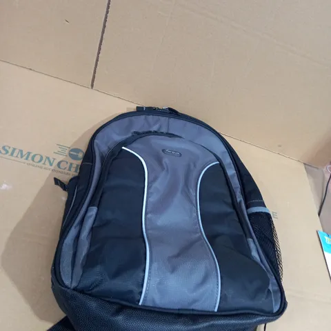 TARGUS GREY AND BLACK BACKPACK 