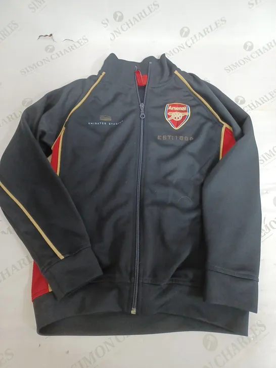 ARSENAL FOOTBALL CLUB ZIP UP JACKET IN BLACK - 9-10 YEARS