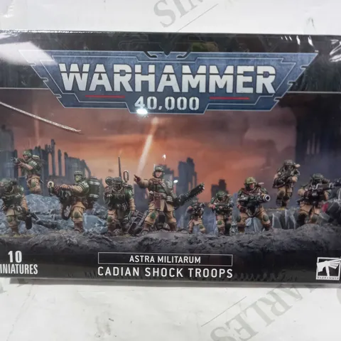 WARHAMMER 40K ASTRA MILITARUM CADIAN SHOCK TROOPS (BOX OF 10 MINIATURES)