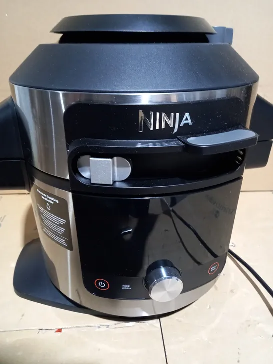 NINJA FOODI SMARTLID 7.5L MULTI COOKER & AIR FRYER