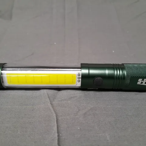 SFIXX SET OF 2 LED TORCHES IN DARK GREEN