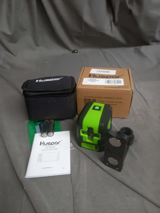 BOXED HUEPAR 9011G CROSS LINE GREEN LASER LEVEL