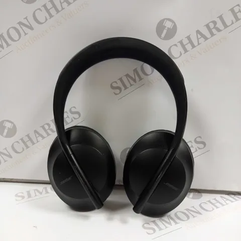 BOSE WIRELESS HEADPHONES IN BLACK