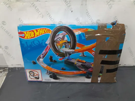 HOT WHEELS HYPER-BOOST TIRE SHOP 