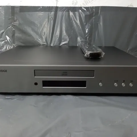 BOXED CAMBRIDGE AUDIO AXC25 LUNAR GREY CD PLAYER