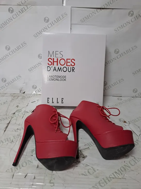 APPROXIMATELY 12 PAIRS OF BOXED MES SHOES D'AMOUR DEMONLOOK SIRE RED HEELS - SIZE VARIATION 