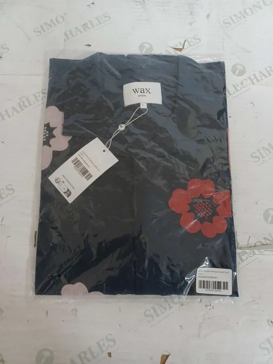 SEALED WAX LONDON DIDCOT SS SHIRT APPLIQUE FLORAL NAVY - LARGE