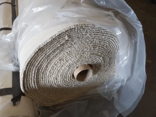 ROLL OF QUALITY TRUSTING APPROXIMATELY 25M L X 5M W CARPET