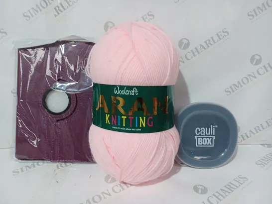 BOX OF APPROXIMATELY 10 ASSORTED HOUSEHOLD ITEMS TO INCLUDE CAULI BOX, ARAN KNITTING YARN, TABLET CASE, ETC