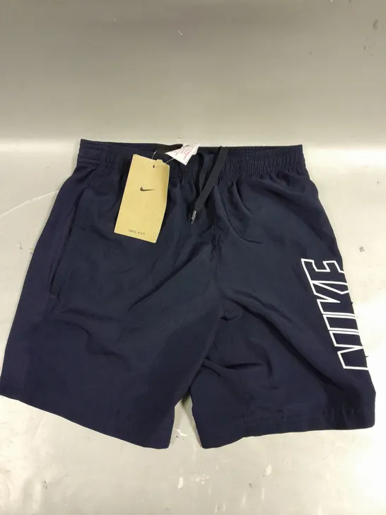 CHILDRENS NIKE LOGO SPORTS SHORTS IN NAVY - 128-137CM