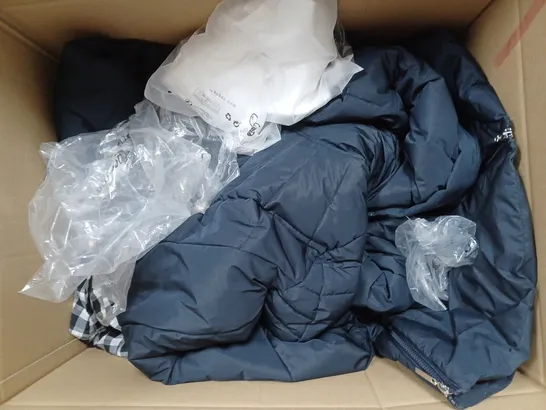 BOX OF APPROXIMATELY 25 ASSORTED CLOTHING ITEMS TO INCUDE - JACKET,  JUMPERS , T-SHIRTS , TROUSERS,ECT 