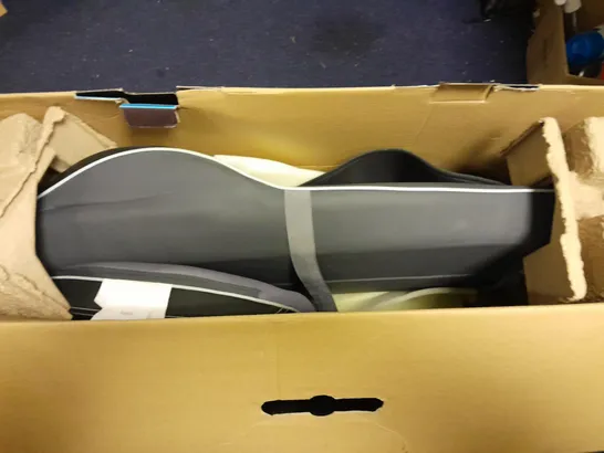 BOXED HOMEDICS SHIATSU MAX 2.5 BACK AND SHOULDER MASSAGER WITH HEAT