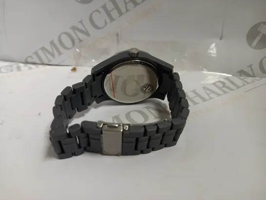 BOSS ORANGE WATCH WITH GREY BRACELET STYLE STRAP