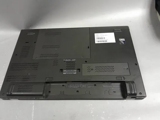 LENOVO THINKPAD R9039L8V