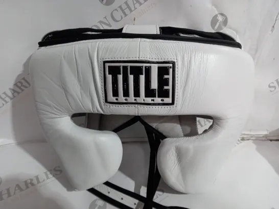 TITLE BOXING WHITE HEADGUARD - LARGE