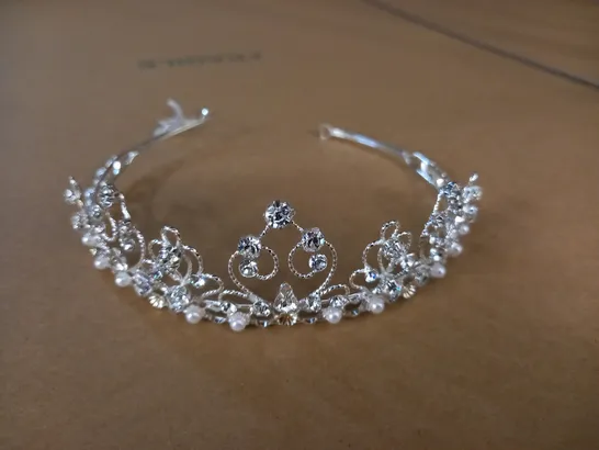 EMBELLISHED BRIDAL TIARA