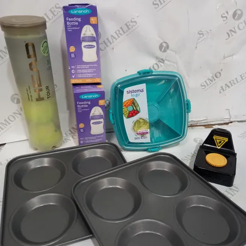 BOX OF APPROXIMATELY 15 ASSORTED ITEMS TO INCLUDE TENNIS BALLS, BAKING TRAY, FEEDING BOTTLE ETC