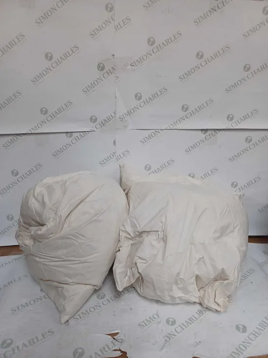 SET OF APPROX 4 WHITE PILLOWS