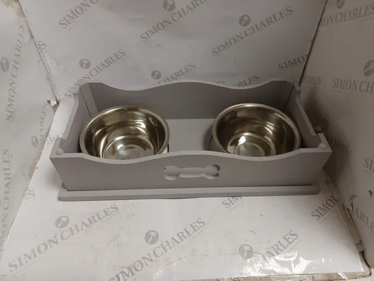 BOXED DOUBLE PET BOWL IN TRAY. 