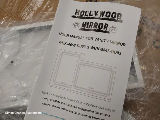 BOXED HOLLYWOOD LED VANITY MIRROR 22.8" × 17.5"