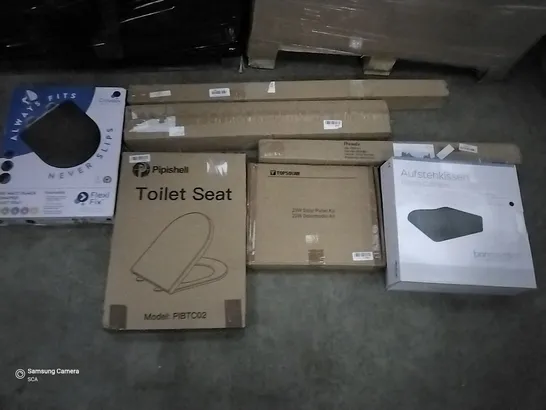 PALLET OF ASSORTED ITEMS INCLUDING CROYDEX TOILET SEAT, PIPISHELL TOILET SEAT, TOPSOLAR SOLAR PANEL KIT, RISING CUSHION, AZADX CHAIR MAT, JUDGE FAMILY RICE COOKER