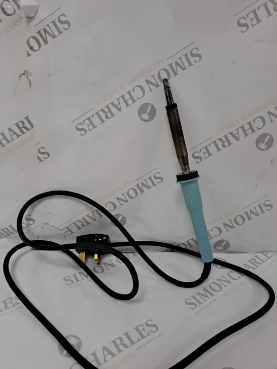 WELLER LINE VOLTAGE SOLDERING IRON 