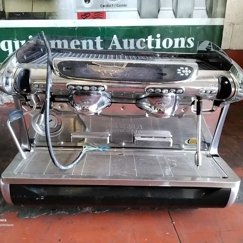 TRADITIONAL FAEMA EMBLEMA COFFEE MACHINE