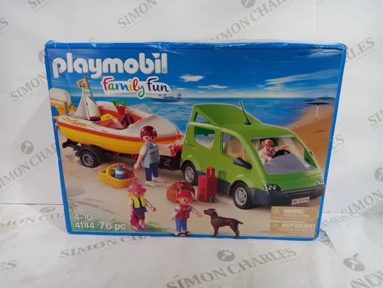 BOXED PLAYMOBIL FAMILY FUN 4144