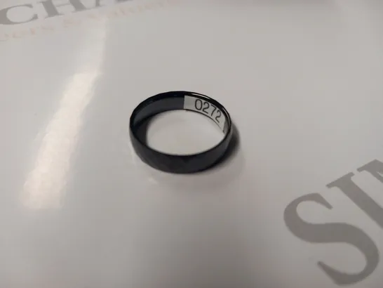 BERING BLACK PATTERNED CERAMIC RING