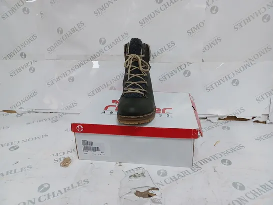 BOXED RIEKER MULTICOLOURED CUFFED HIKING BOOTS- EUR 41