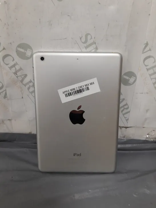 APPLE IPAD MINI 2 A1489 SILVER