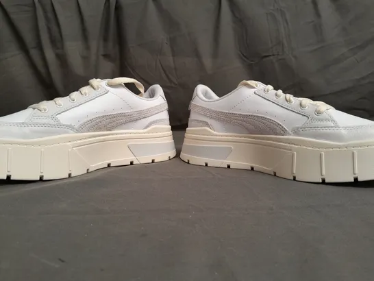 BOXED PAIR OF PUMA MAYZE WHITE TRAINERS SIZE UK 6