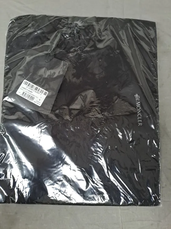 MONCLER LOGO T-SHIRT IN BLACK SIZE SMALL